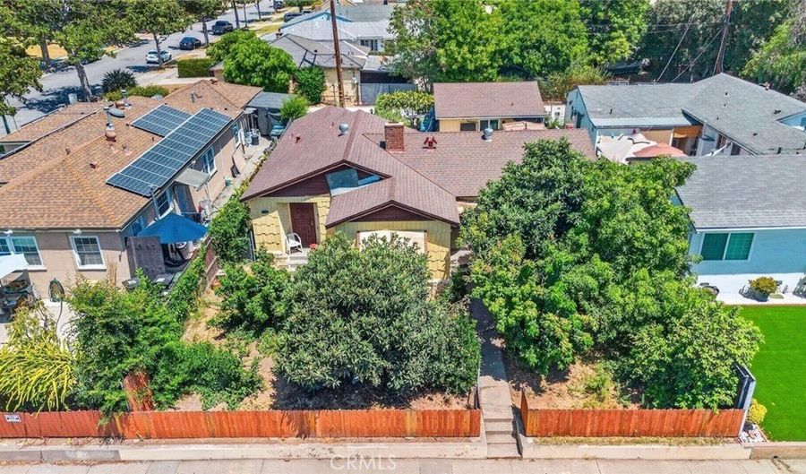 405 E Ramona, Alhambra, CA 91801 - 2 Beds, 3 Bath