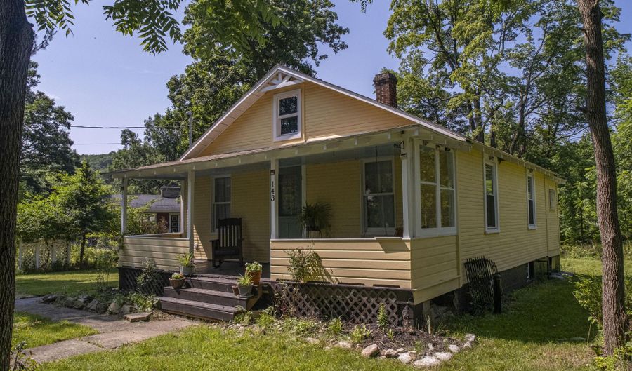 143 Rider Farm Rd, Altoona, PA 16601 - 2 Beds, 1 Bath