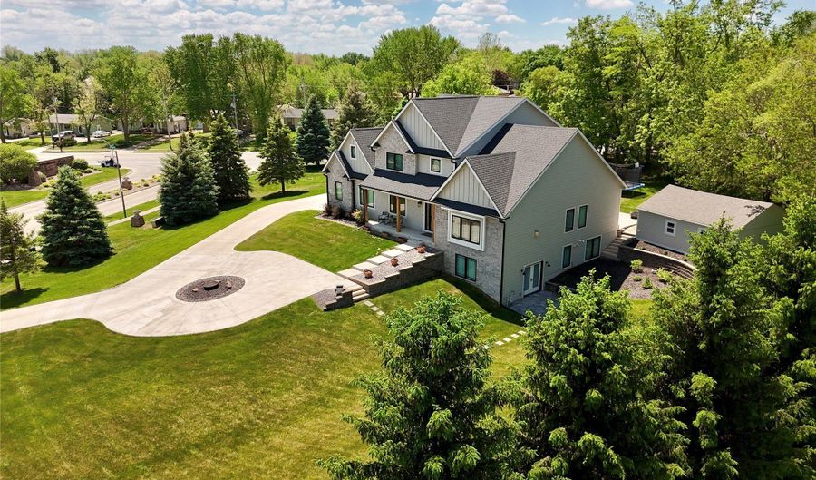 114 Tradition Dr, Polk City, IA 50226 - 5 Beds, 6 Bath