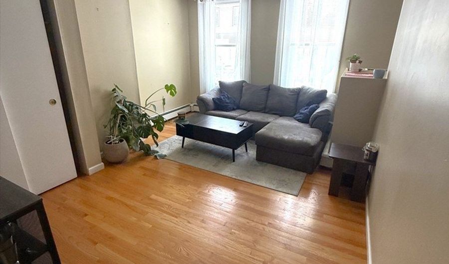 518 E 3rd 1, Boston, MA 02127 - 1 Beds, 1 Bath