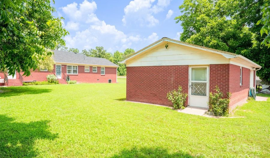 24132 NC Hwy 73, Albemarle, NC 28001 - 3 Beds, 2 Bath