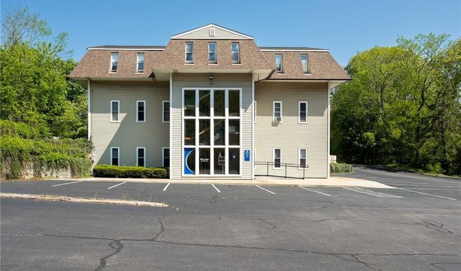 6828 Post Rd, North Kingstown, RI 02852 - 0 Beds, 0 Bath