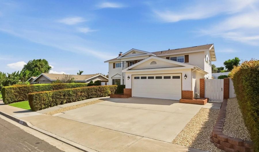 6319 Wenrich Dr, San Diego, CA 92120 - 4 Beds, 3 Bath