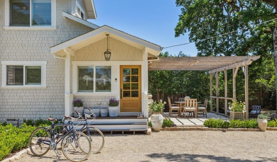 110 Viola Way, Angwin, CA 94508 - 2 Beds, 2 Bath