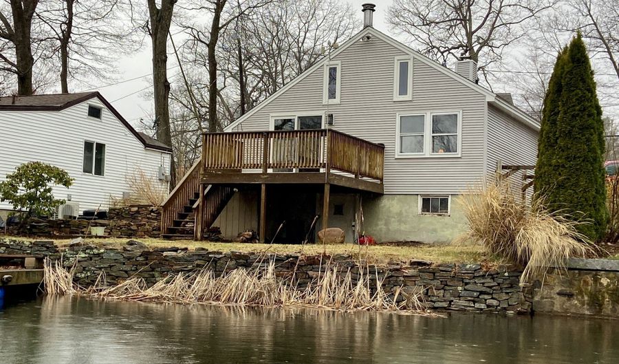 3 Maple Dr, Ashford, CT 06278 - 1 Beds, 1 Bath