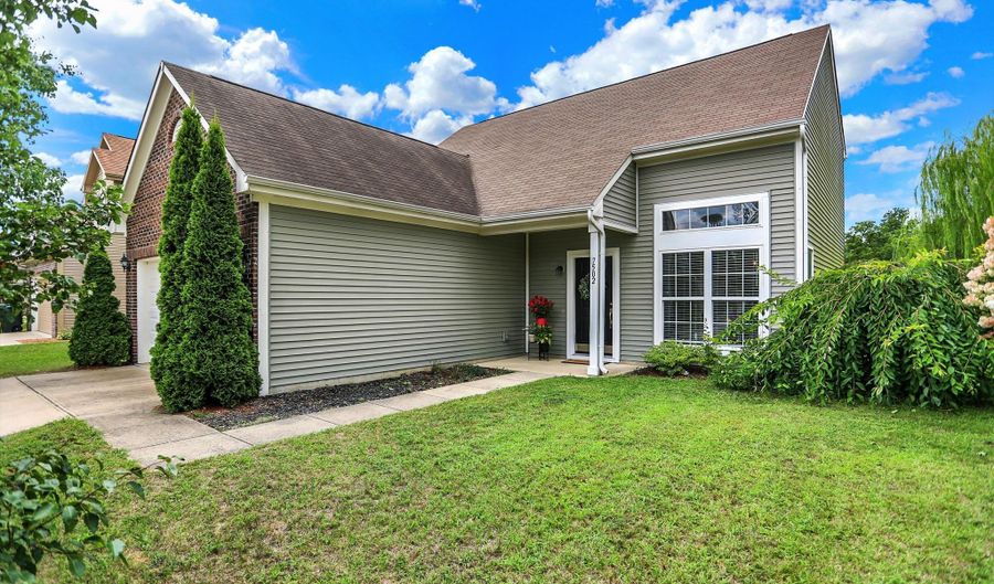 7502 Jenison Dr, Indianapolis, IN 46217 - 3 Beds, 3 Bath