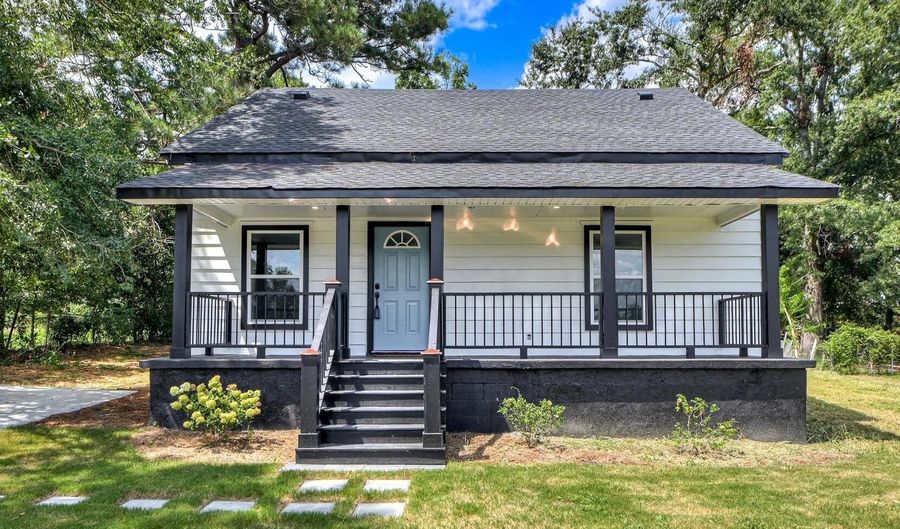 5 Elm St, Beech Island, SC 29842 - 2 Beds, 2 Bath