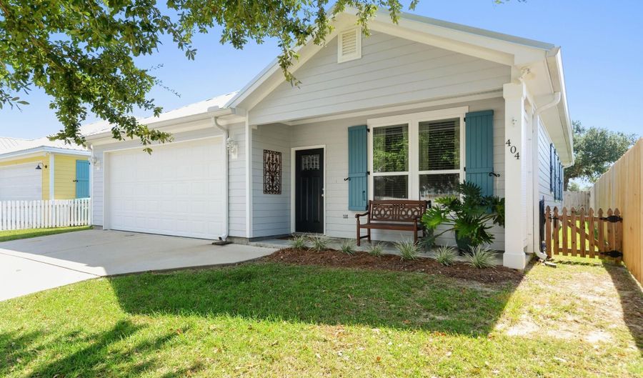 404 Ramaux St, Bay St. Louis, MS 39520 - 3 Beds, 2 Bath