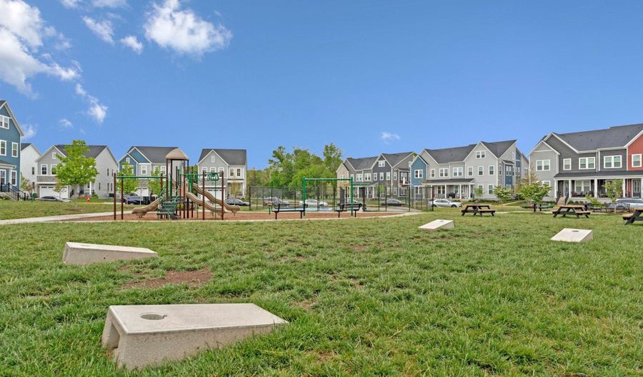 41912 HOGAN FOREST Ter, Aldie, VA 20105 - 4 Beds, 4 Bath