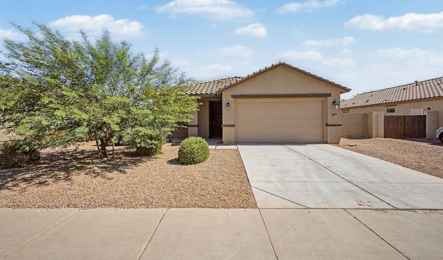 1615 E KINGMAN Pl, Casa Grande, AZ 85122 - 3 Beds, 2 Bath