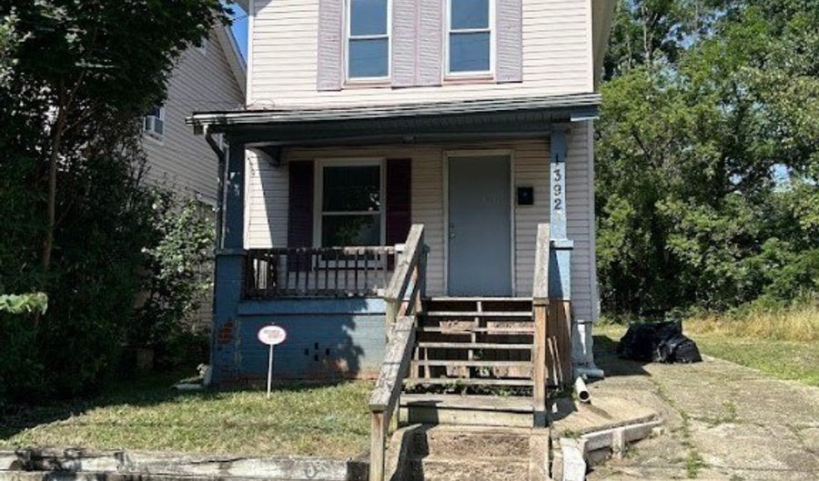 1392 Hart St, Akron, OH 44306 - 3 Beds, 1 Bath