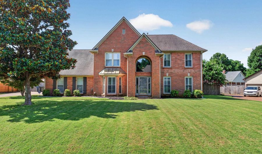 8903 PATTY HILL Cv, Bartlett, TN 38133 - 4 Beds, 3 Bath