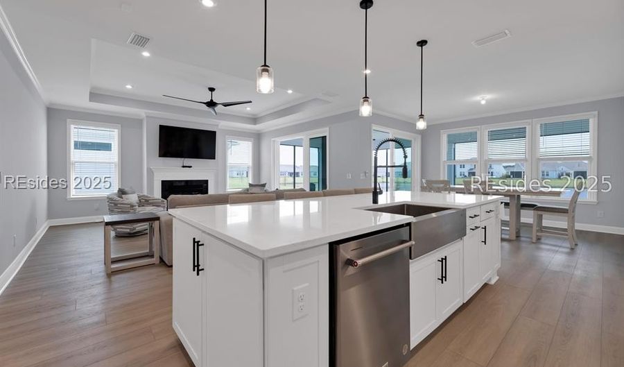 573 Java Dr, Bluffton, SC 29909 - 3 Beds, 4 Bath