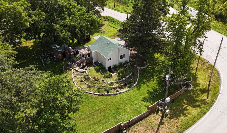 3650 NE 54th Pl, Des Moines, IA 50317 - 1 Beds, 1 Bath