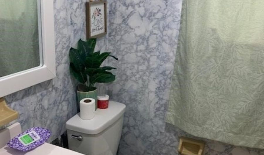 14-16 E 41ST St, Bayonne, NJ 07002 - 2 Beds, 1 Bath