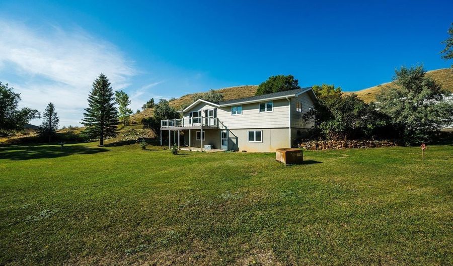 103 Hilltop Rd, Buffalo, WY 82834 - 4 Beds, 2 Bath