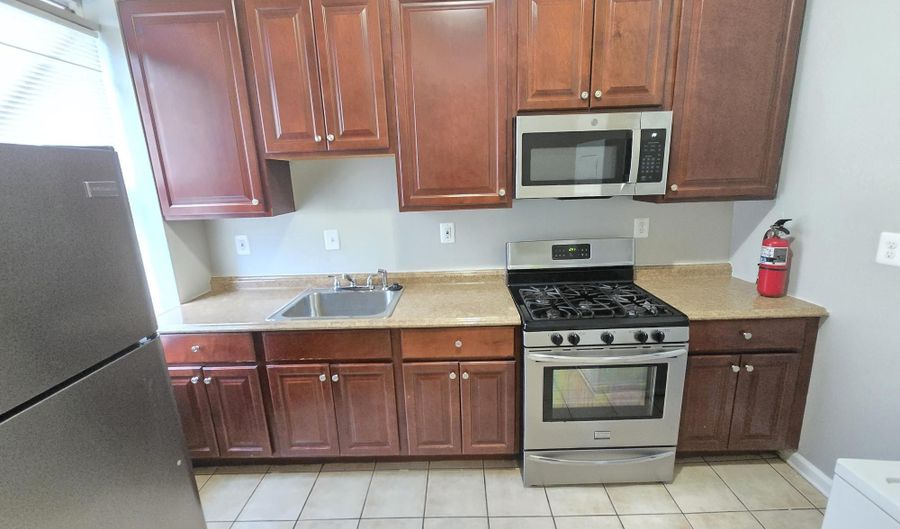 2018 MCCULLOH St A, Baltimore, MD 21217 - 1 Beds, 1 Bath