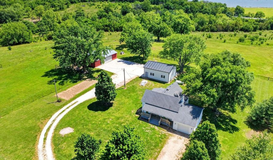 4848 S 50th Rd, Aldrich, MO 65601 - 3 Beds, 2 Bath