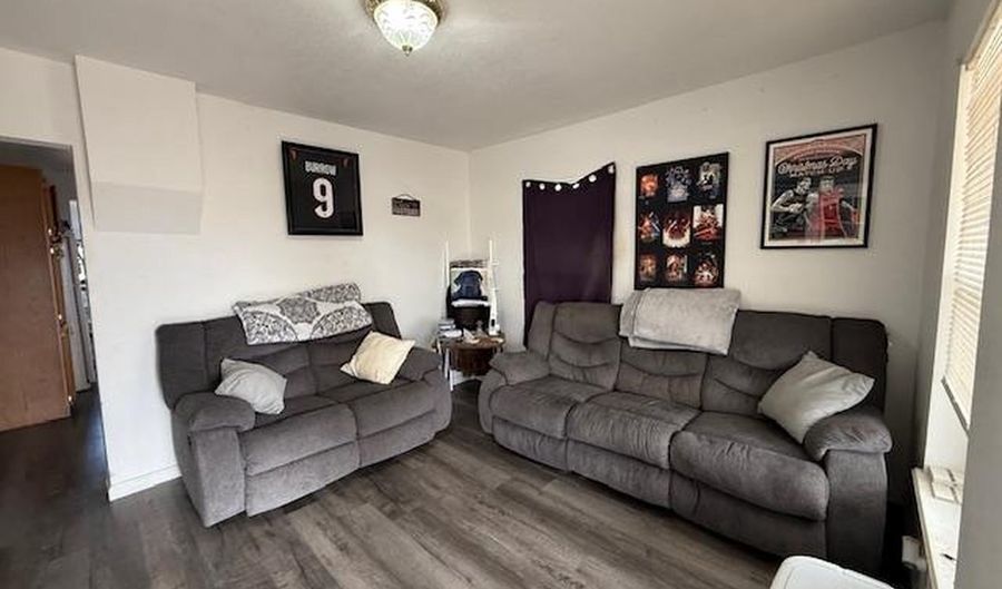 303 Lee St, Briggsdale, CO 80611 - 3 Beds, 1 Bath