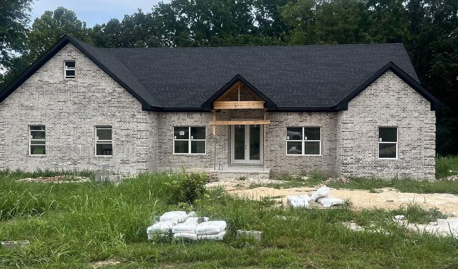 152 Leatherwood Cir, Batesville, AR 72501 - 5 Beds, 3 Bath