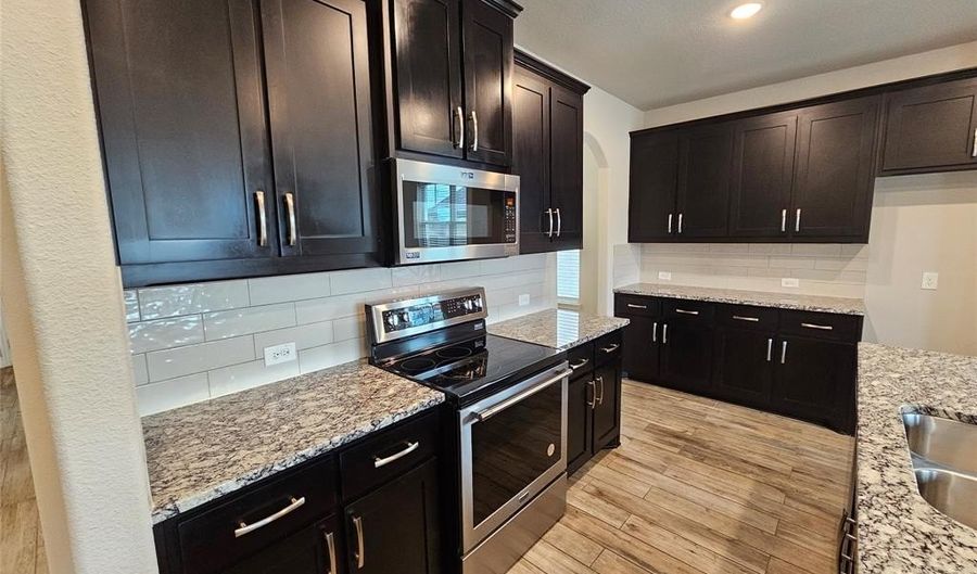 2313 Cambridge Ave, Anna, TX 75409 - 4 Beds, 4 Bath