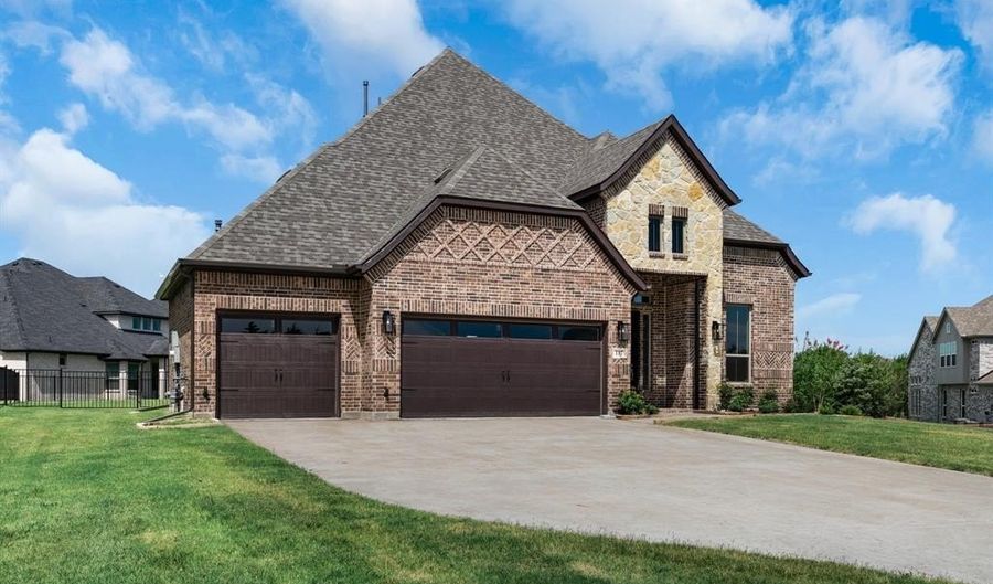 117 Deep Water Ct, Heath, TX 75032 - 4 Beds, 3 Bath