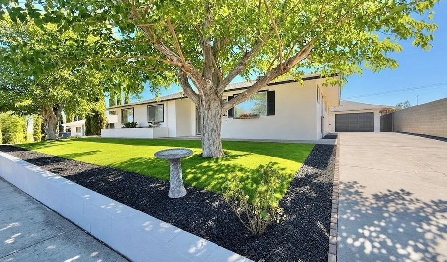 608 Bryant Ct, Boulder City, NV 89005 - 4 Beds, 3 Bath