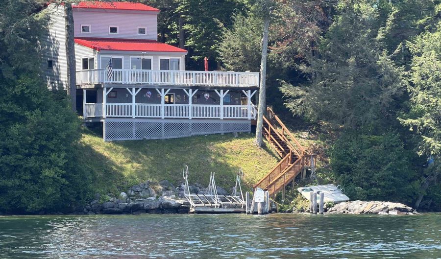 878 Rattlesnake Is, Alton, NH 03810 - 3 Beds, 1 Bath
