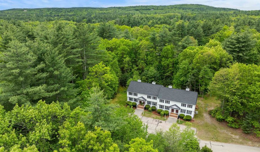 9 Old Nashua Rd A-2, Amherst, NH 03031 - 2 Beds, 2 Bath