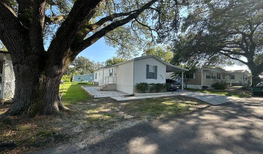 5076 Hackamore Rd, Apopka, FL 32757 - 2 Beds, 2 Bath