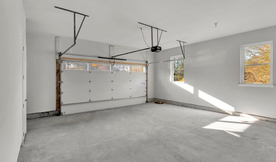 22527 E LAWSON Rd, Georgetown, DE 19947 - 3 Beds, 2 Bath