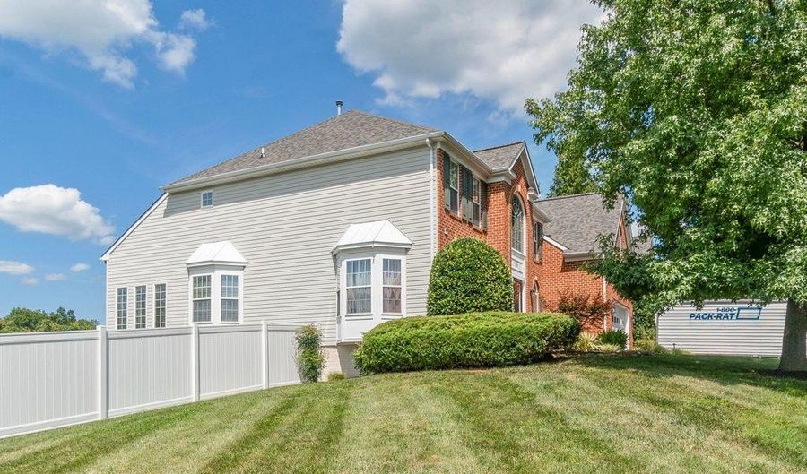 1080 LILLYGATE Ln, Bel Air, MD 21014 - 5 Beds, 5 Bath