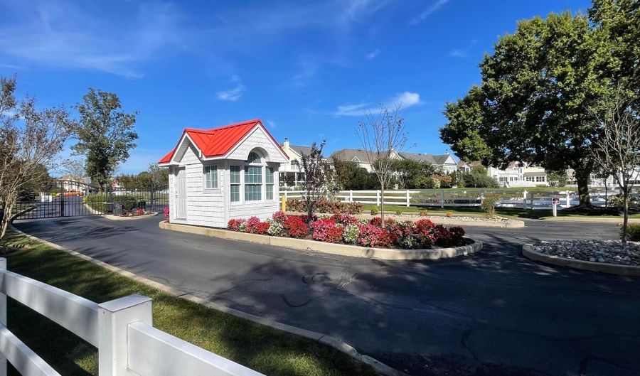 38384 VIRGINIA Dr, Bethany Beach, DE 19930 - 5 Beds, 5 Bath