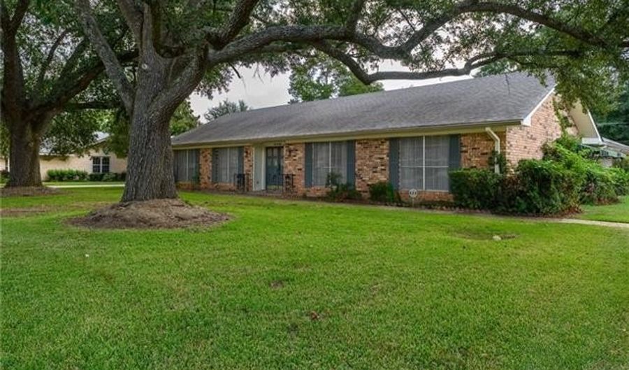 4103 WHITEFIELD Blvd, Alexandria, LA 71303 - 3 Beds, 3 Bath