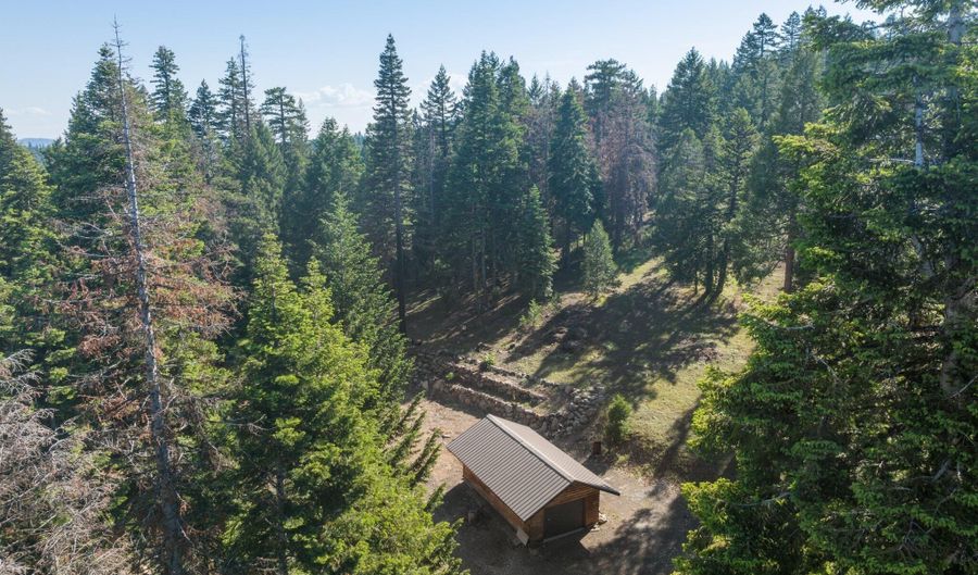 7890 Hyatt Prairie Rd, Ashland, OR 97520 - 0 Beds, 0 Bath