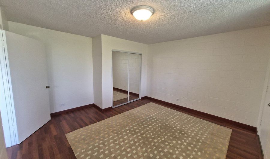 409 Iolani Ave 403, Honolulu, HI 96813 - 2 Beds, 1 Bath