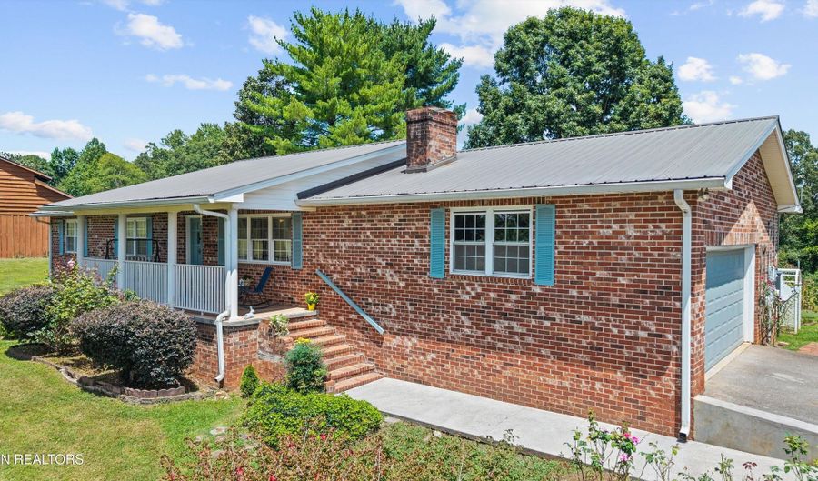134 County Road 444, Athens, TN 37303 - 4 Beds, 3 Bath