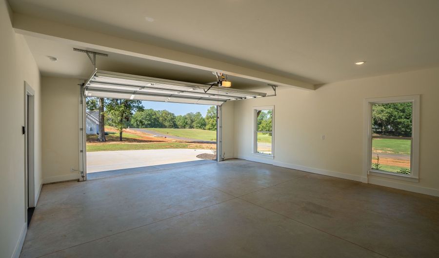 117 Oak Terrace Dr, Baldwin, GA 30511 - 3 Beds, 4 Bath