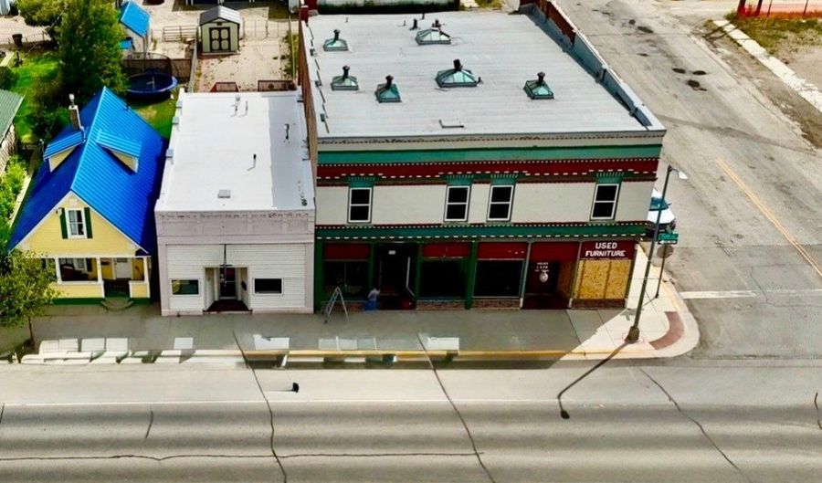 605 E Park Ave, Anaconda, MT 59711 - 2 Beds, 2 Bath