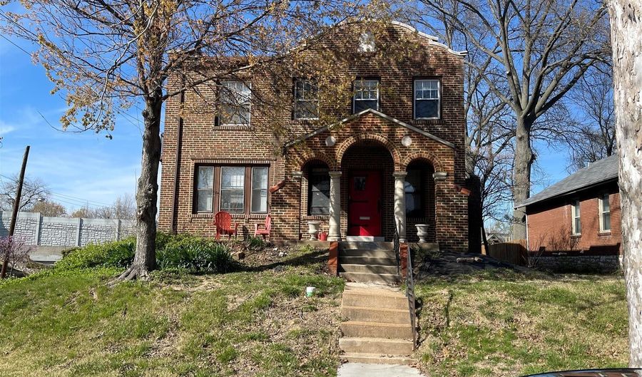 1340 Yale Ave Unit: 2S, Richmond Heights, MO 63117 - 2 Beds, 1 Bath