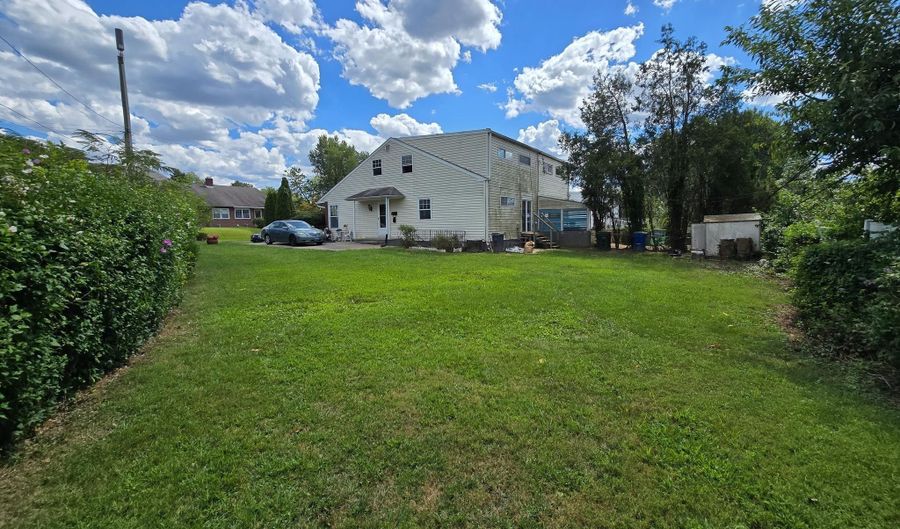 1558 EDGEWOOD Ave, Abington, PA 19001 - 3 Beds, 2 Bath