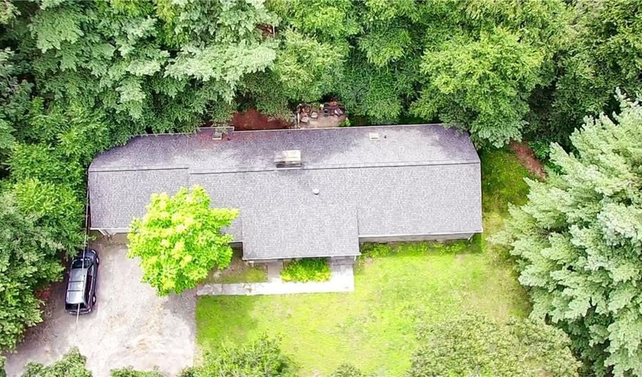 724 Greenville Ave, Johnston, RI 02919 - 3 Beds, 2 Bath