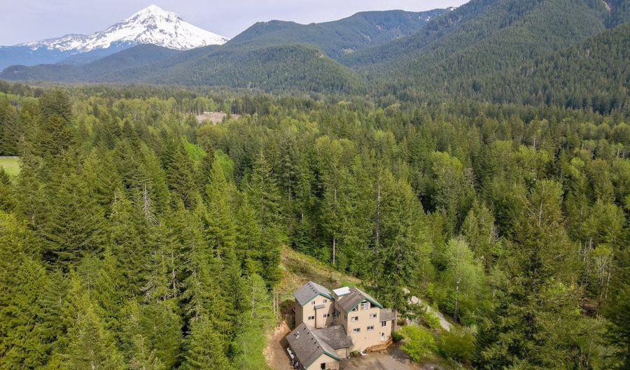 20497 E LOLO PASS Rd, Rhododendron, OR 97049 - 5 Beds, 3 Bath