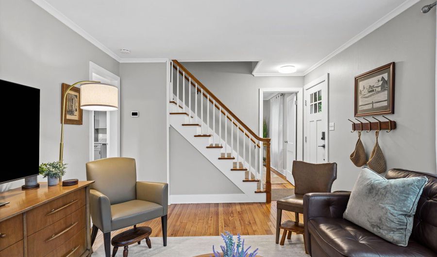 18 Oxford Rd, Albany, NY 12203 - 3 Beds, 1 Bath