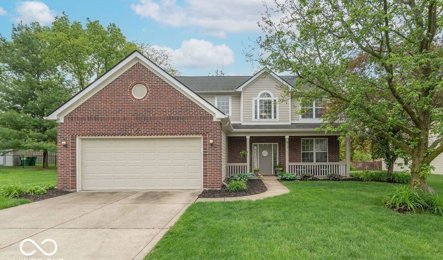 715 Hohlier Ln, Avon, IN 46123 - 4 Beds, 3 Bath