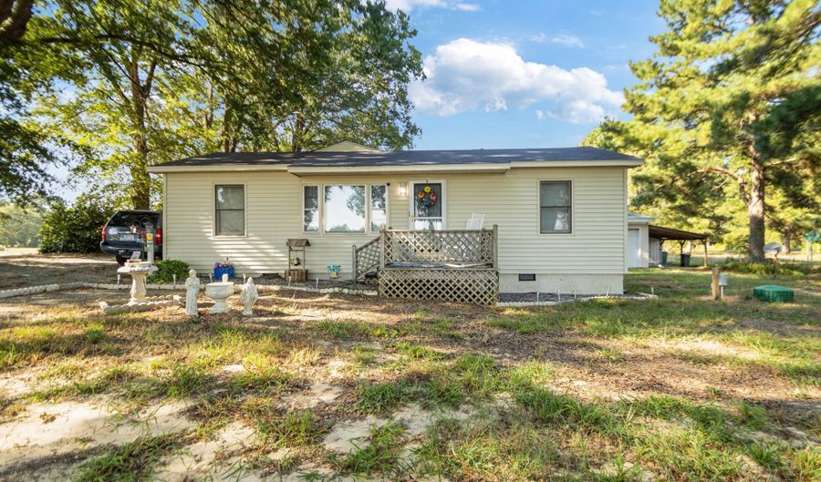 4474 Autryville Rd, Autryville, NC 28318 - 2 Beds, 1 Bath