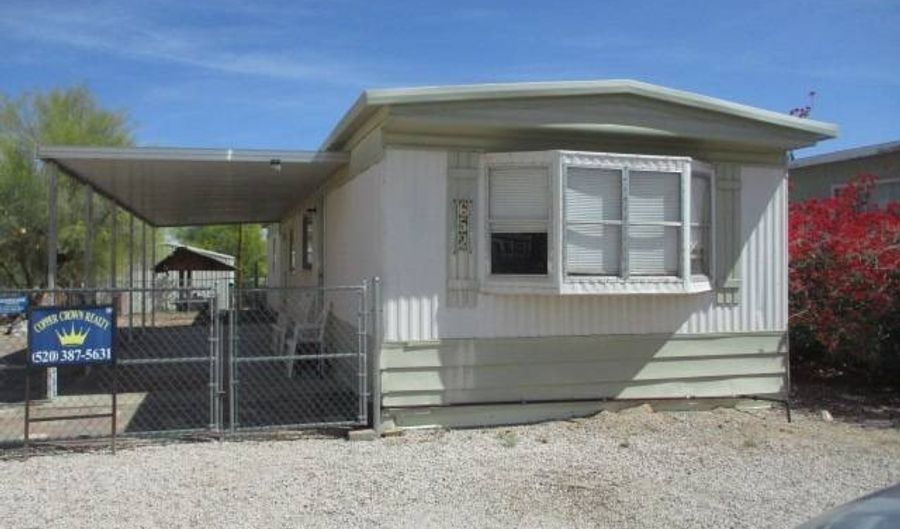 652 N Kilbright, Ajo, AZ 85321 - 2 Beds, 2 Bath