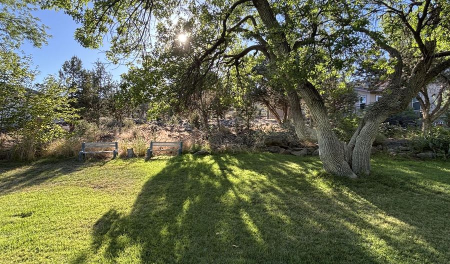 565 S Cottonwood Dr, Brookside, UT 84782 - 0 Beds, 0 Bath