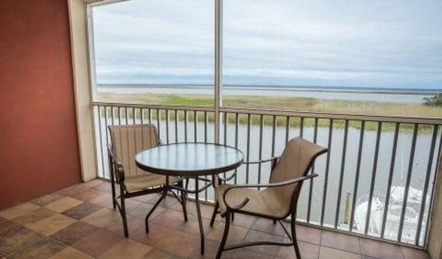 329 Water St 308, Apalachicola, FL 32320 - 2 Beds, 2 Bath