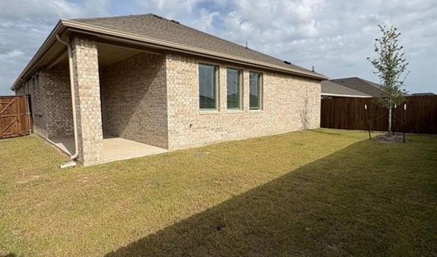 1300 Blue Spring Dr, Anna, TX 75409 - 4 Beds, 2 Bath